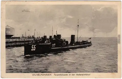 Wilhelmshaven Torpedoboote in der Hafeneinfahrt 1917