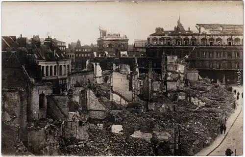 Militär/Propaganda Zerstörte Stadt 1918