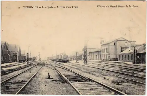 Tergnier Gare, Les Quais - Arrivee d&#039;un Train 1914