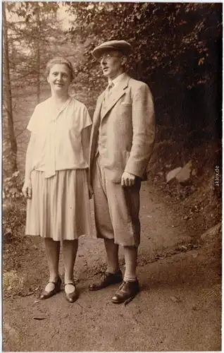 Oberwiesenthal Paar auf dem Fichtelberg Erzgebirge Privatfoto AK 1930
