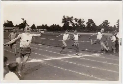 Friedrichstadt Dresden Drježdźany Sieg im 200m Lauf: Postsport Ostragehege 1931