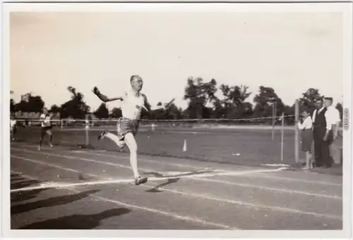 Friedrichstadt Dresden Drježdźany Sieg im 100m Lauf: Postsport Ostragehege 1931