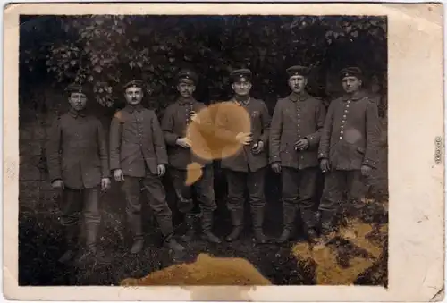 Gruppenfoto - Soladaten Privatfoto Ansichtskarte  Militaria WK1 1916