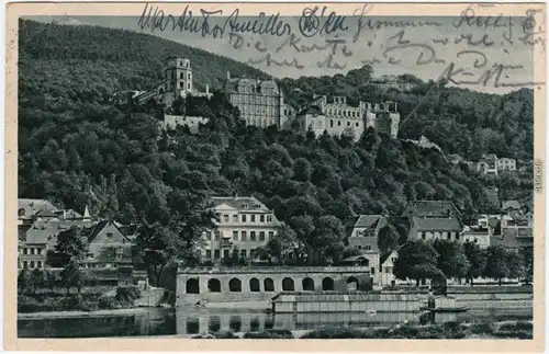 Ansichtskarte Heidelberg Das Schloß oberhalb der Brücke gesehen 1925