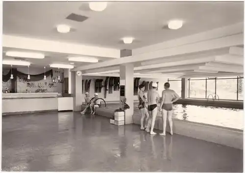 Oberhof (Thüringen)  Interhotel "Panorama" - Schwimmhalle mit Neptunbar 1970