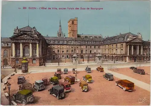 CPA Dijon (Dision) Dijon Hotel de Ville, ancien Palais de Bourgogne 1922