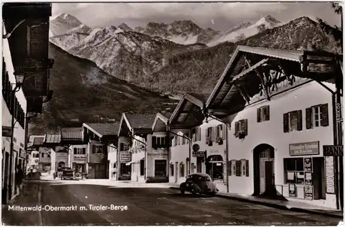 Mittenwald Straßenansicht mit alten Autos Foto Ansichtskarte  1959