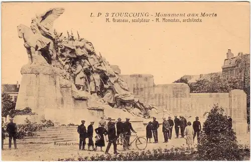 Tourcoing Monument aux Morts Ansichtskarte CPA 1924