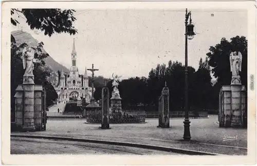 Lourdes Lorda Enrée de l'Esplanade 1931