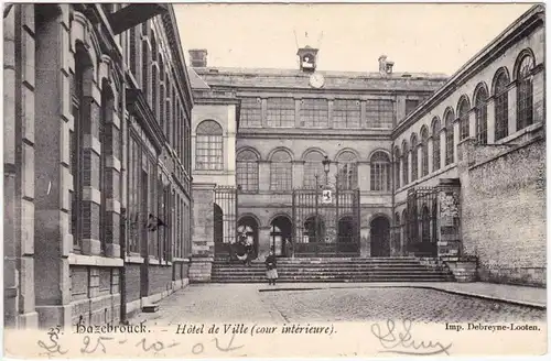 Hazebrouck Hôtel de Ville (cour intérieure) Nord  Pas-de-Calais1904