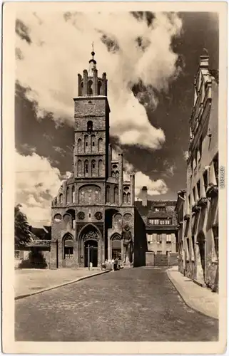 Brandenburg an der Havel Straßenpartie am Altstädter Rathaus 1956 