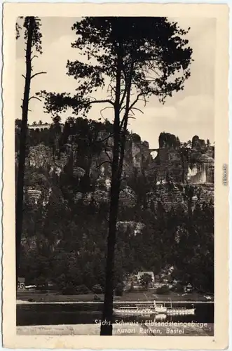 Rathen Rathen mit Dampfer und Bastei Foto Ansichtskarte vom Elbufer aus 1954