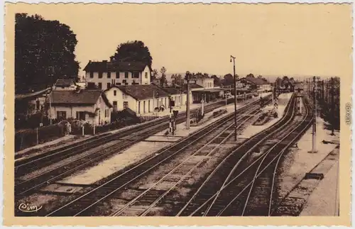Is-sur-Tille La Gare CPA ANsichtskarte Côte-d’Or b Dijon  1940