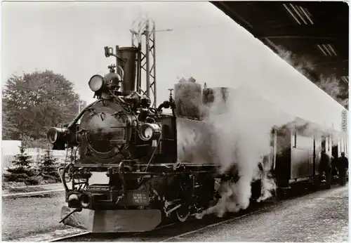 Radebeul Traditionsbahn im Bahnhof Foto Ansichtskarte 1978