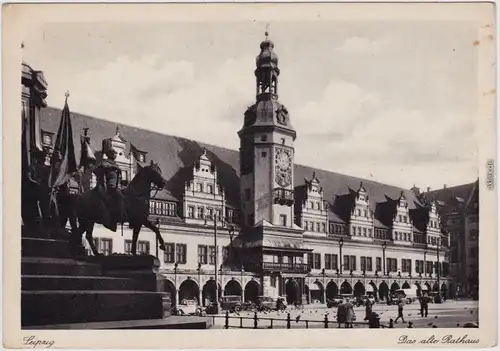 Ansichtskarte Leipzig das alte Rathaus mit Oldtimern 1928