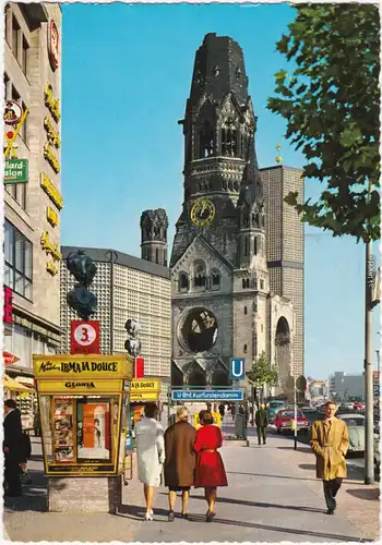 Charlottenburg Berlin Kurfürstendamm, Schaukästen und Geächtniskirche 1966