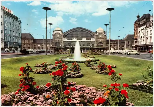 Ansichtskarte  Basel Partie vor dem Centralbahnhof - Straße 1960