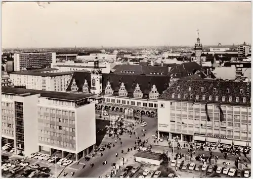 Foto Ansichtskarte Leipzig Blick zum Alten Rathaus - Neubauten 1964