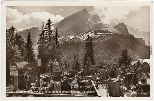 Garmisch-Partenkirchen Höhensonne vor dem Kreuzeckhaus   Alpspitze 1934