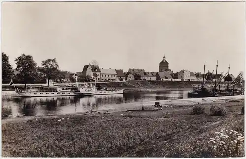 Foto Ansichtskarte Mühlberg Elbe Miłota Hafen mit Dampferhaltestelle 1930