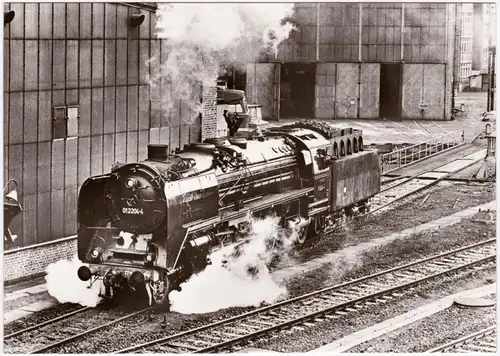  Dampflokomotiven im Einsatz Baureihe 01.2 in Saalfeld 1982 