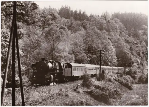 Neumühle (Elster) Dampflokomotive Karlex der BR 50 im Elstertal 1964/1982
