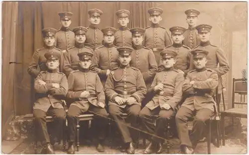 Kamenz Kamjenc Soldaten - Gruppen, Kaserne Privatfotokarte Oberlausitz 1914