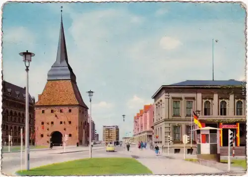 Rostock Steintor, belebt Ansichtskarte 1962