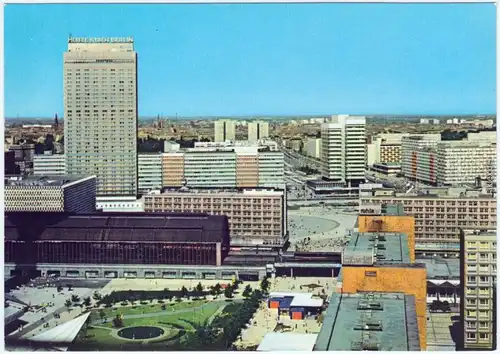 Berlin Zentrum Ansichtskarte Straße Neubaugebiet 1977