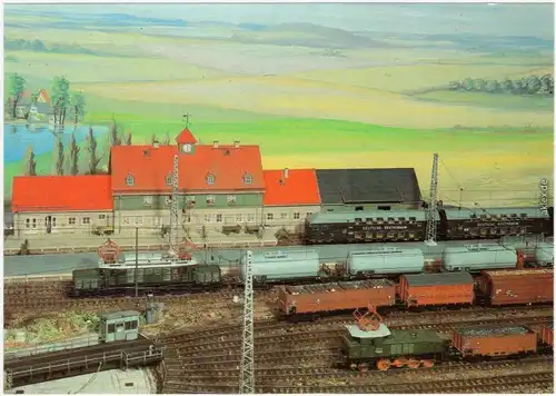 HO-Zimmeranlage von Günter Lehnert, Dresden (1980); Bahnhofsgebäude,  1987