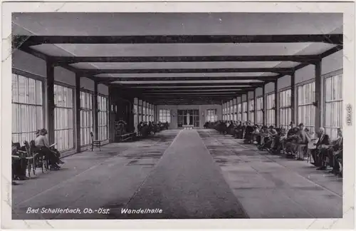 Bad Schallerbach Wandelhalle - Innenansicht mit Gästen Oberösterreich 1943