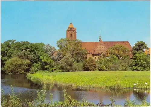 Ansichtskarte Güstrow Blick zum Dom - Teich im Vordergrund 1983