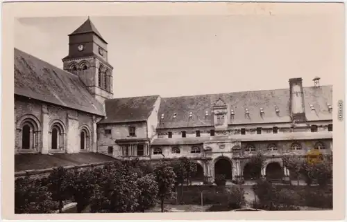 Fontevrault Abtei/Kloster: Klosterhof Maine-et-Loire Foto Ansichtskarte  1934