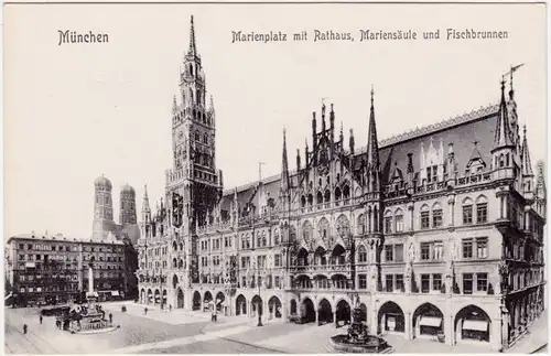 München Marienplatz mit Rathaus, Mariensäule und Fischbrunnen 1912