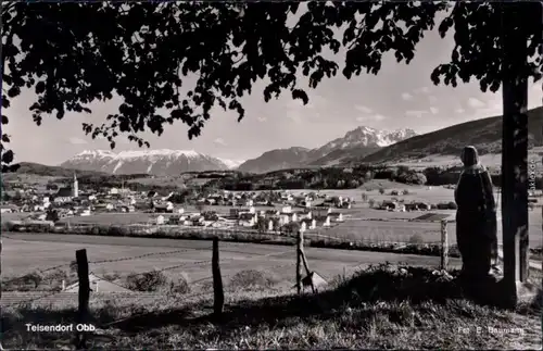 Teisendorf  Blick auf die Stadt mit Unterseeberg  Hochstaufen (1772 m) 1967