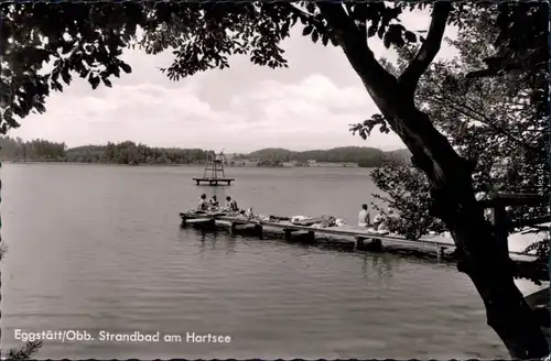 Eggstätt Obb. Blick auf den See mit Bootssteg und Badegästen 1960