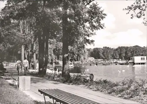 Pieskow Bad Saarow Promenade am Schwanenwiese  Bootsanlegesteg 1979