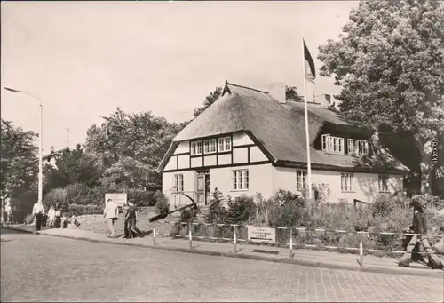 Göhren (Rügen) Blick auf das Mönchguter Heimatmuseum 1977