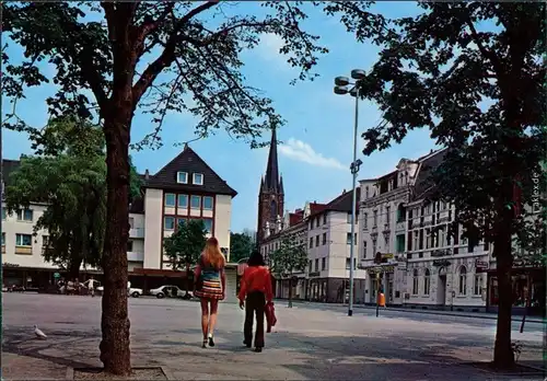 Heiligenhaus Blick auf das Rathaus mit Kirchturm im Hintergrund 1980
