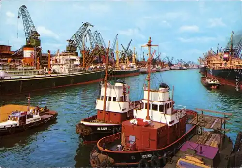 Bremen Blick in den Freihafen mit Kähnenund Frachter 1982