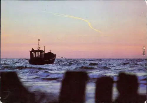 Ansichtskarte Mecklenburg Vorpommern Meer und Fischerboot 1984