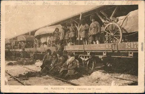Russische Tpen - verladen der Truppen Ansichtskarte 1916