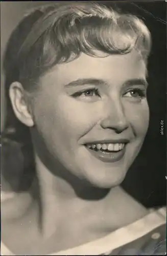Schauspieler: Angela Brunner Ansichtskarte DDR  DEFA 1956