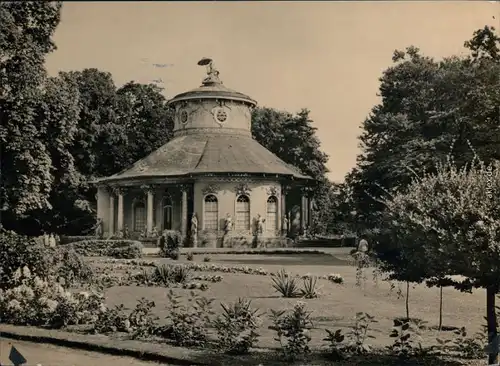 Potsdam Schloss Sanssouci - Chinesisches Teehaus im Park des Schlosses 1961