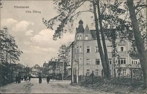 Nikolassee Berlin Blick entlang der Straße und auf die Villa Ötting 1911
