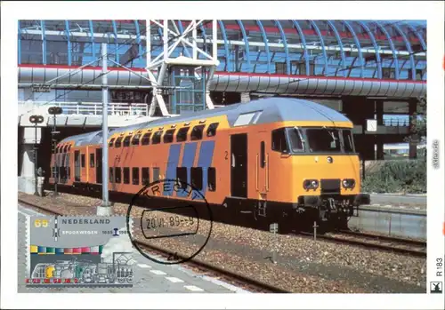 Amsterdam spoorwegen Dubbeldekker/Eisebahn am  Hauptbahnhof Doppelstock 1989