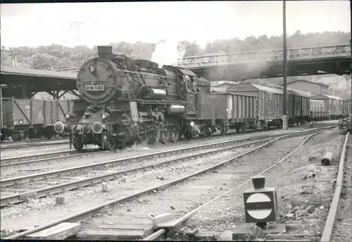 Plauen (Vogtland) Dampflokomotive Typ: 58 1511-3 mit Güterbahnhof 1983