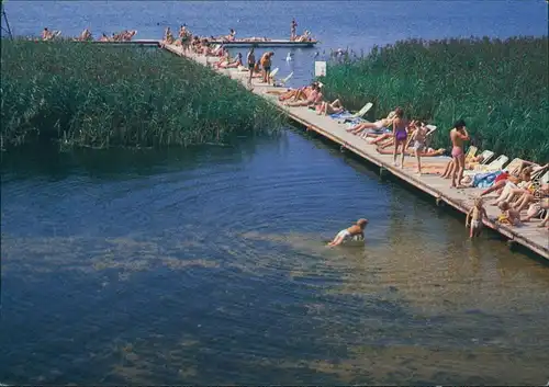 Malinówka Wielka (Laschmieden See) - Badesteg mit vielen Badegästen darauf 1987