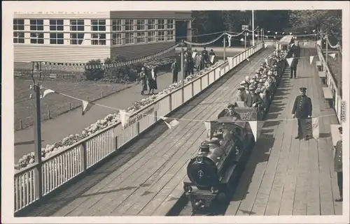 Düsseldorf Die Liliputbahn im Bahnhof Haupttor - Große Ausstellung 1926