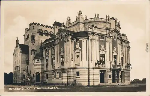 Halberstadt Stadttheater Straßenpartie Foto Ansichtskarte  1930